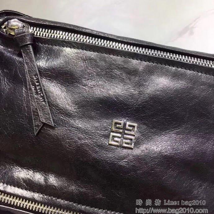 GlVENCHY紀梵希 新款雙拉鏈 全皮 斜挎胸包 單肩包  tsg1245